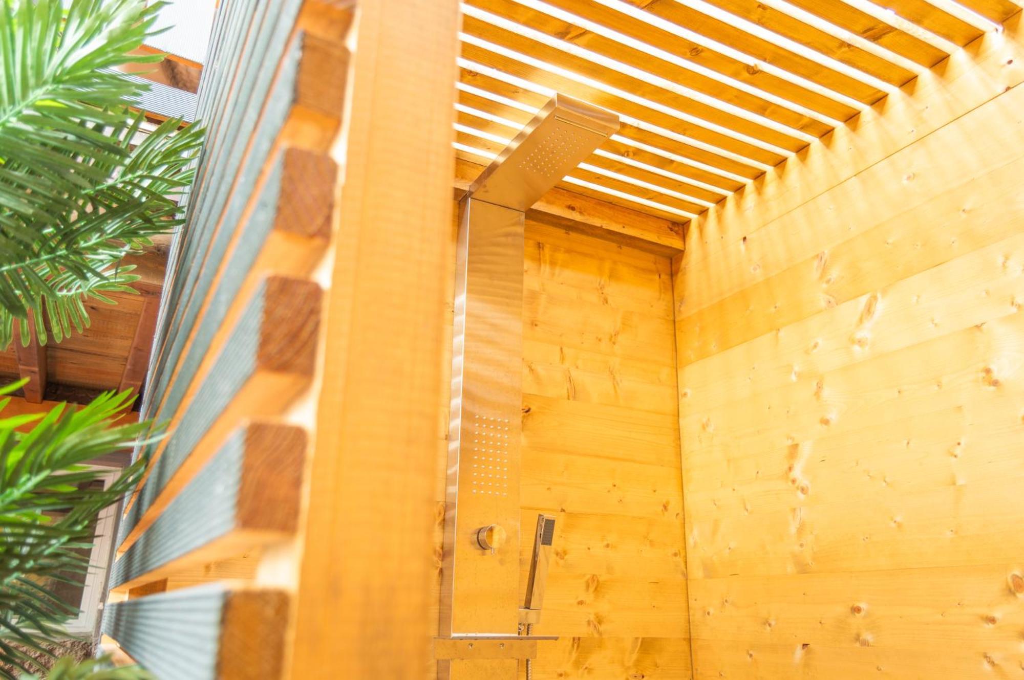 Designerwohnung Nahe Der Wasserfaelle Triberg im Schwarzwald Esterno foto